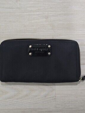 Kate Spade New York Black 4-Compartment Zip Around Wallet Nylon Leather Inside